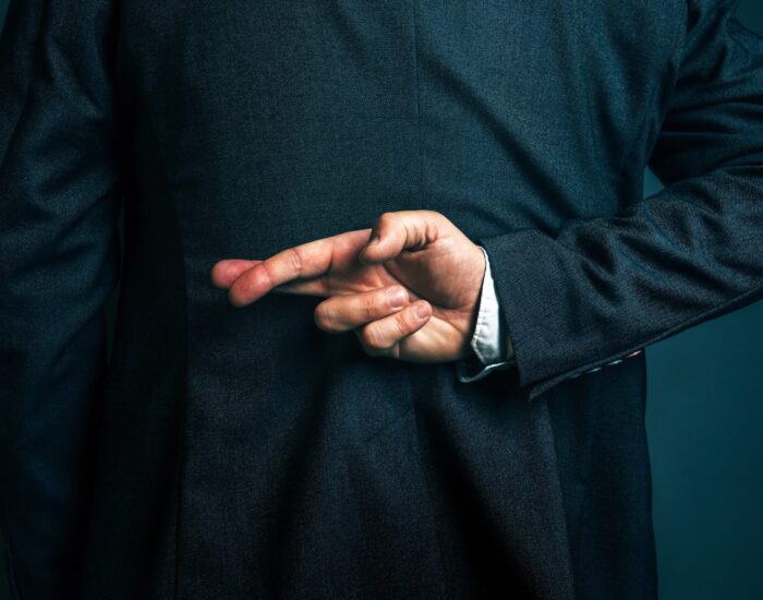 iStock-533045396_deceptive
